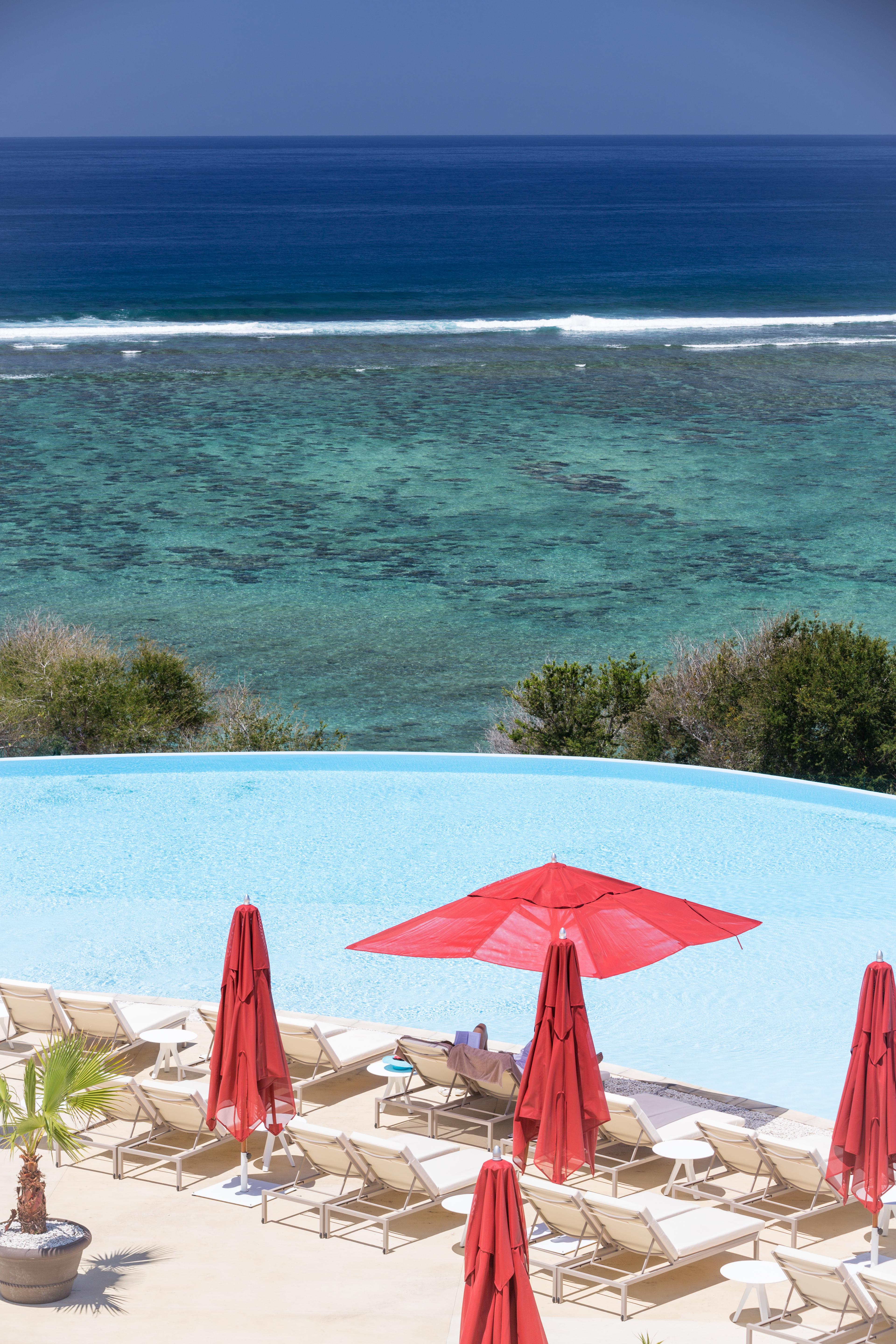 לה סאלין לה ביינס Akoya Hotel & Spa מראה חיצוני תמונה Infinity pool